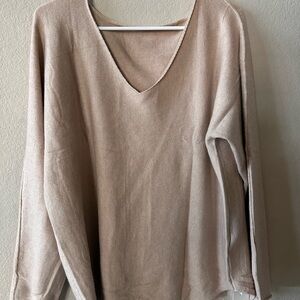 Women's V-Neck Sweater - Cream